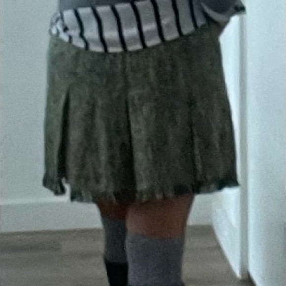 Outfit - Picture 5 of 13